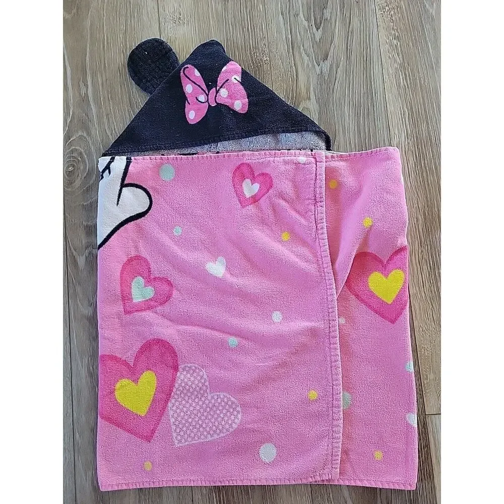 Disney Minnie Mouse Hooded Towel for Baby Or Toddler Beach Or Home Hand Pockets